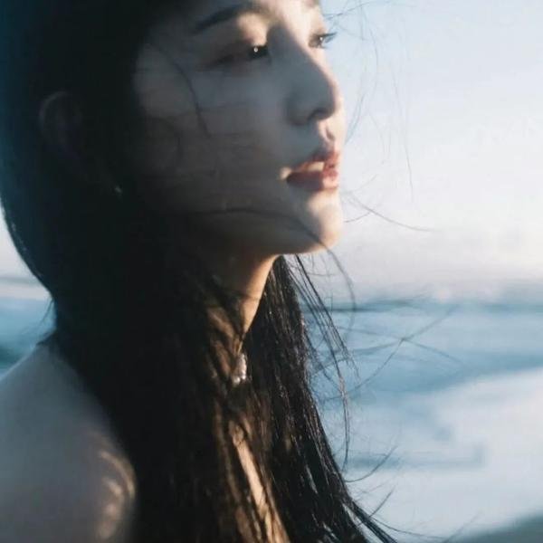 流板七人